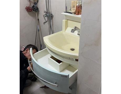 洗脸盆柜维修2